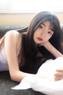 班长撕开乳罩揉我胸好爽